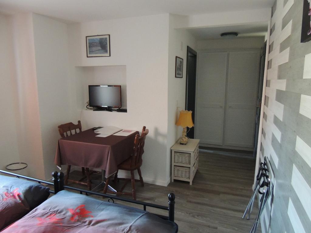 Hotel De La Gare Cousset Pokój zdjęcie